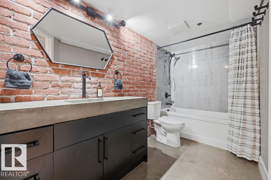 #104 10330 104 ST NW - 29