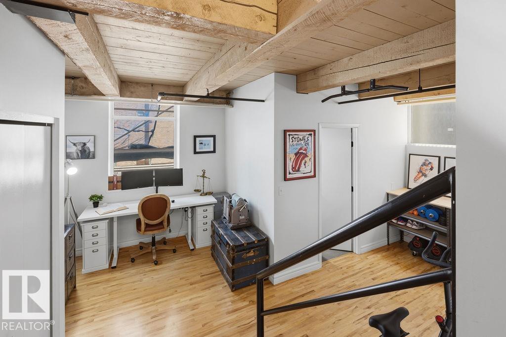 #104 10330 104 ST NW - 30