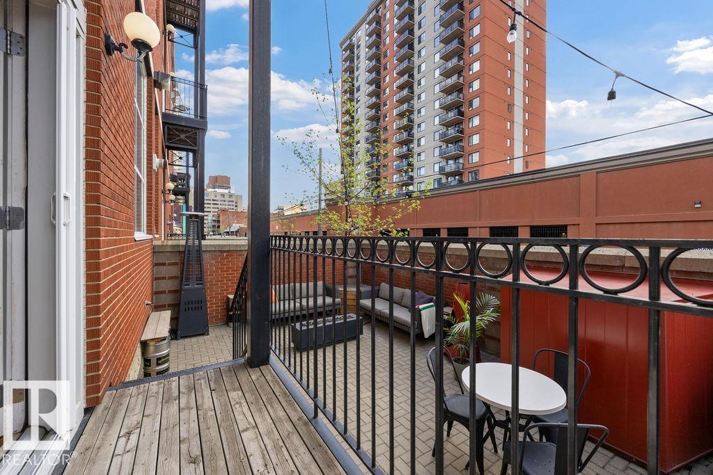 #104 10330 104 ST NW - 38