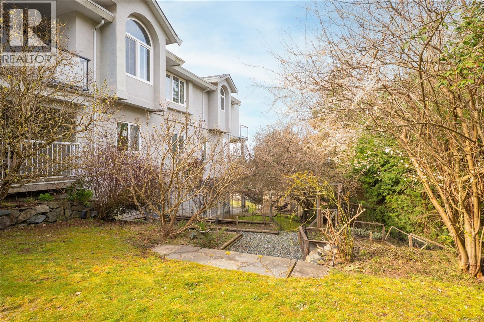 3758 Panorama Cres - 45