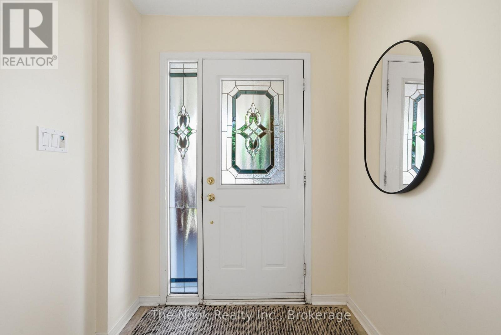 39 RAMPART CRESCENT - 7