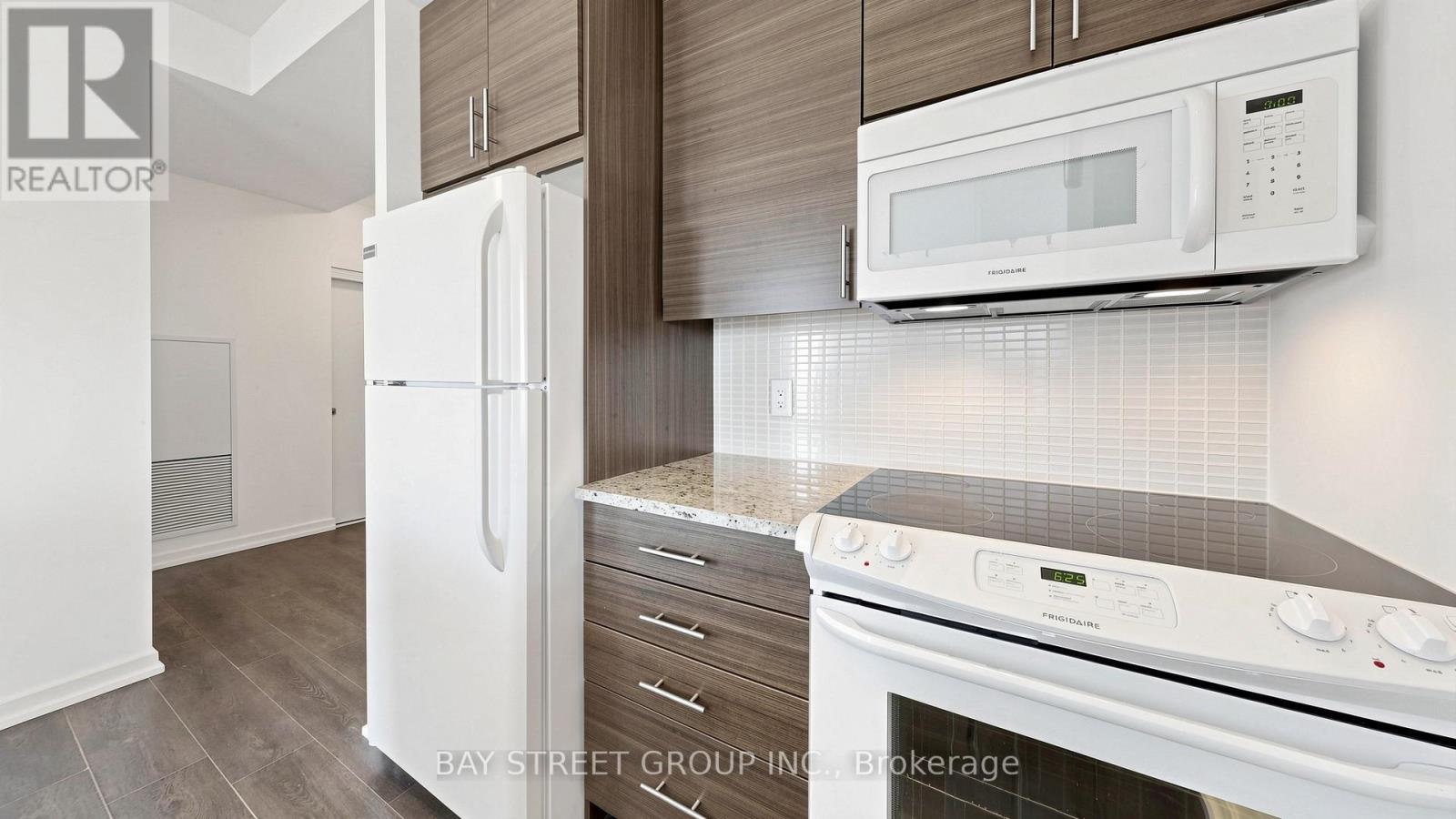 #2112 70 FOREST MANOR ROAD - 24