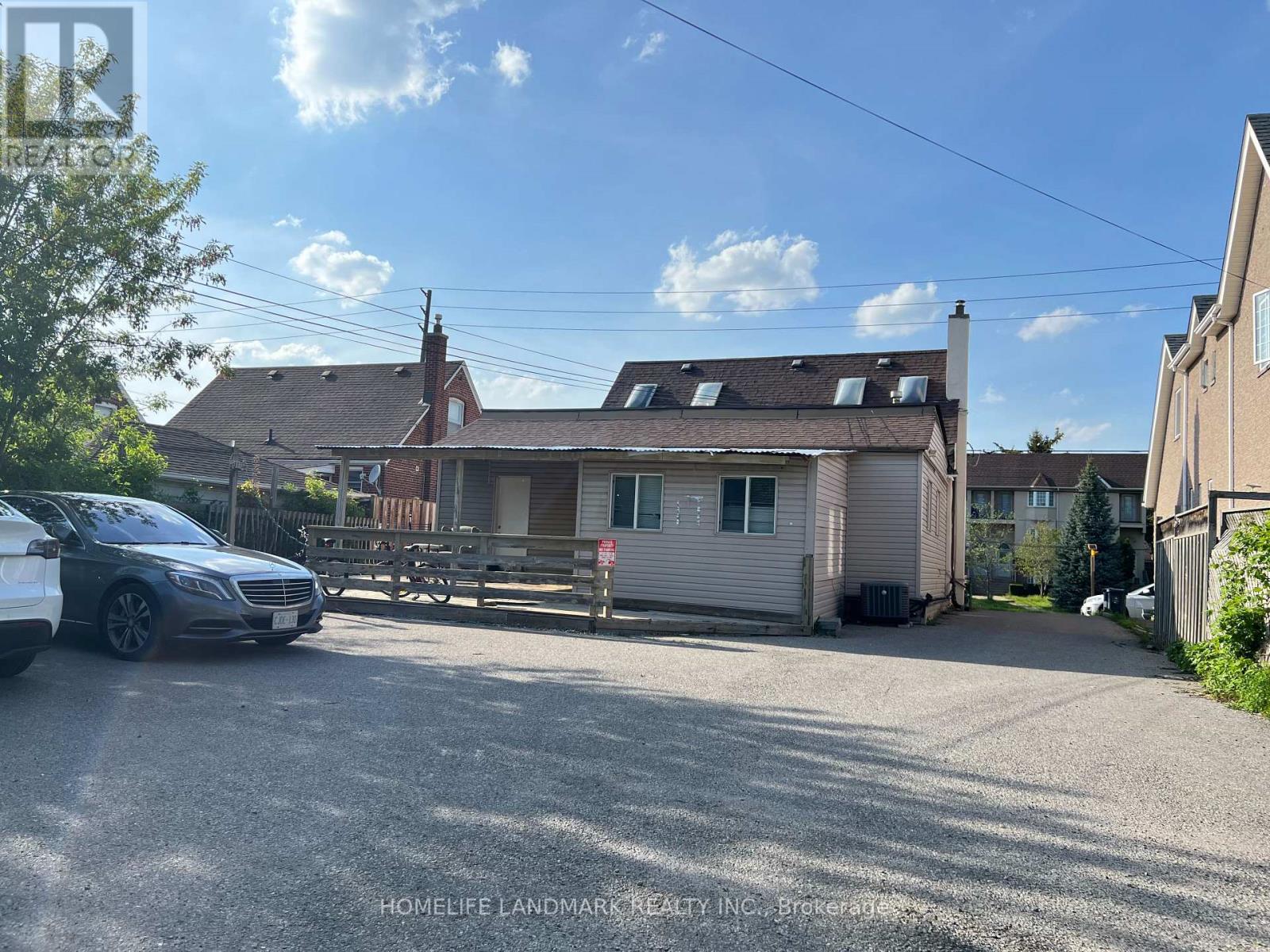 149 FINCH AVENUE W - 2