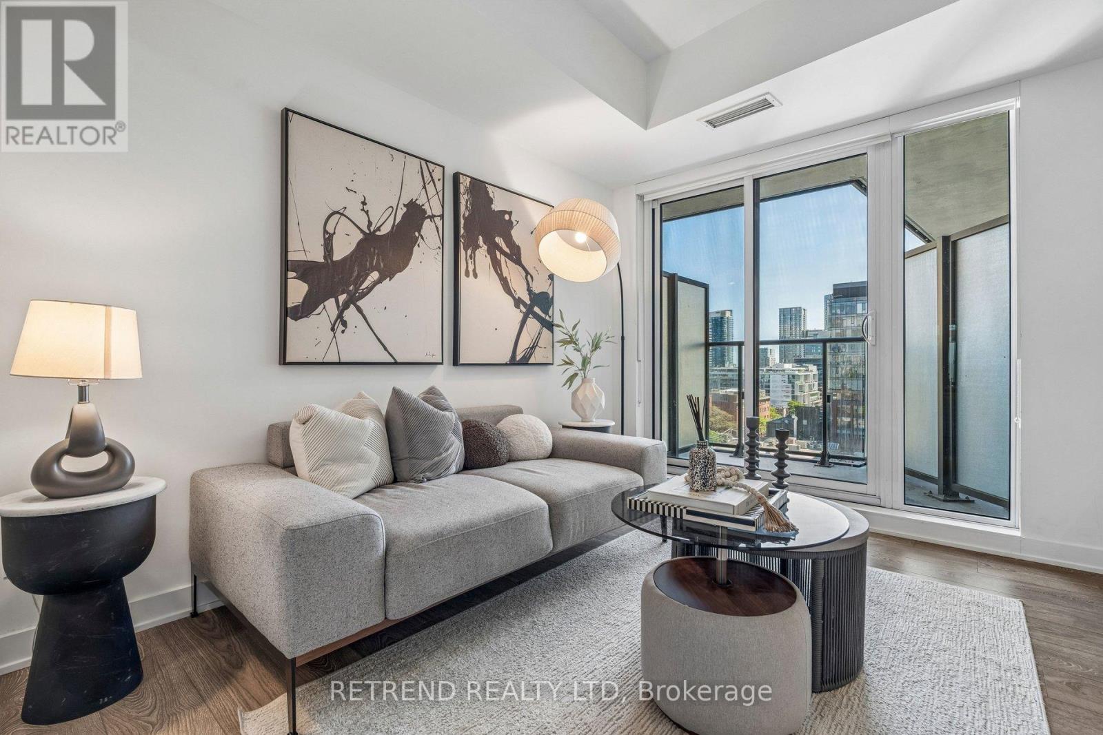 #1021 543 RICHMOND STREET W - 4