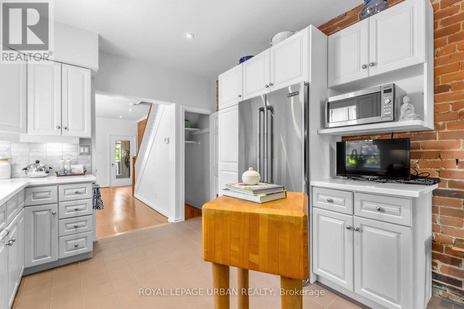115 JACKMAN AVENUE - 11