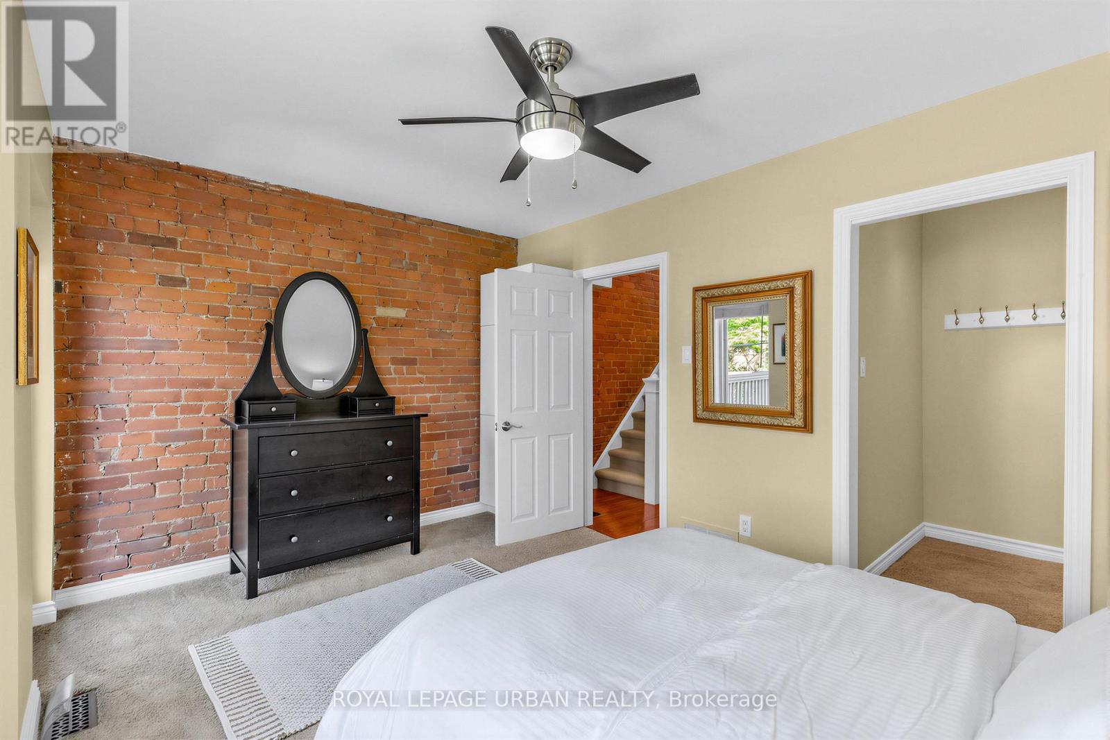 115 JACKMAN AVENUE - 15