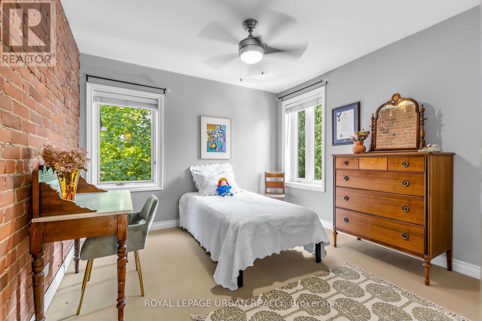 115 JACKMAN AVENUE - 17