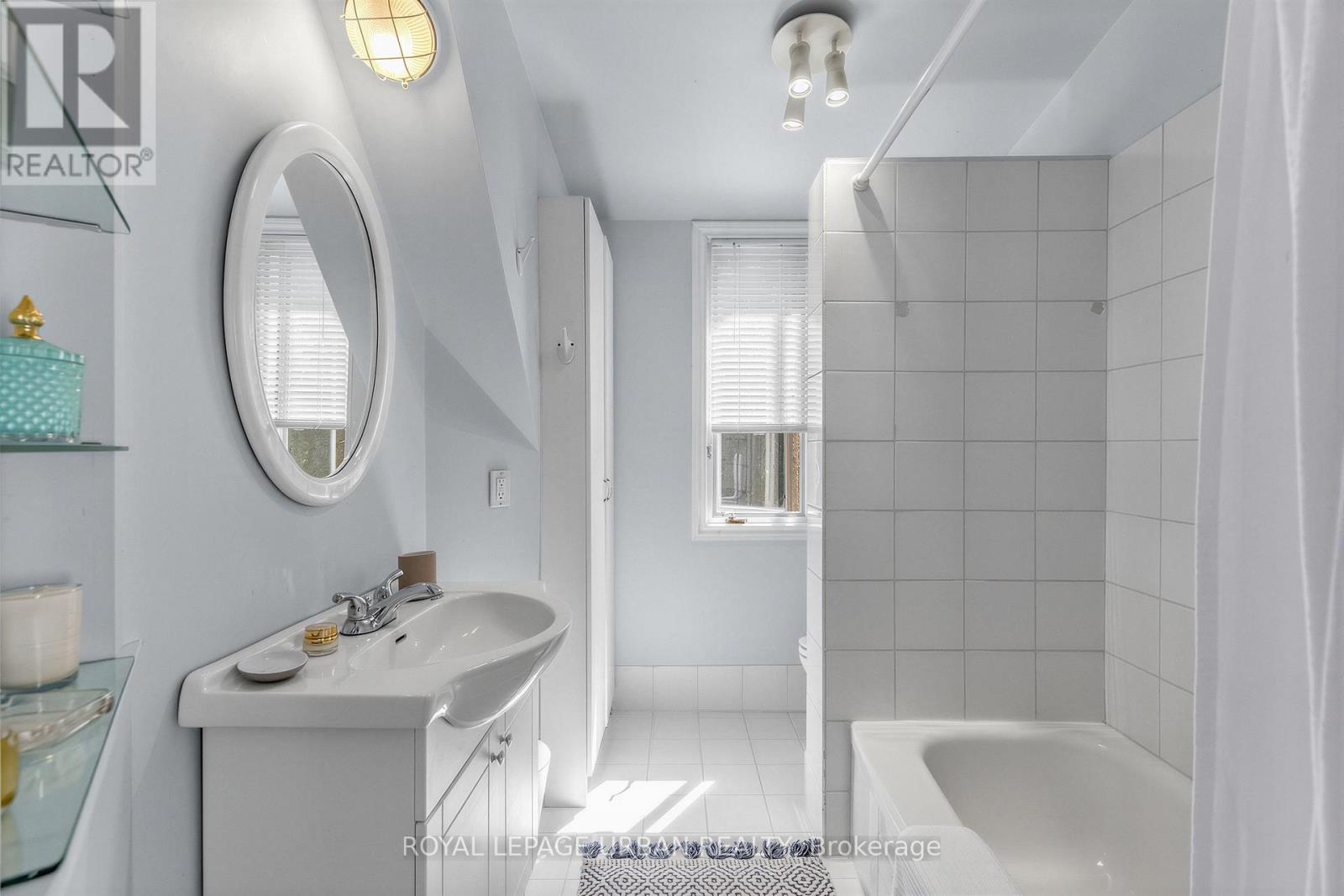 115 JACKMAN AVENUE - 23