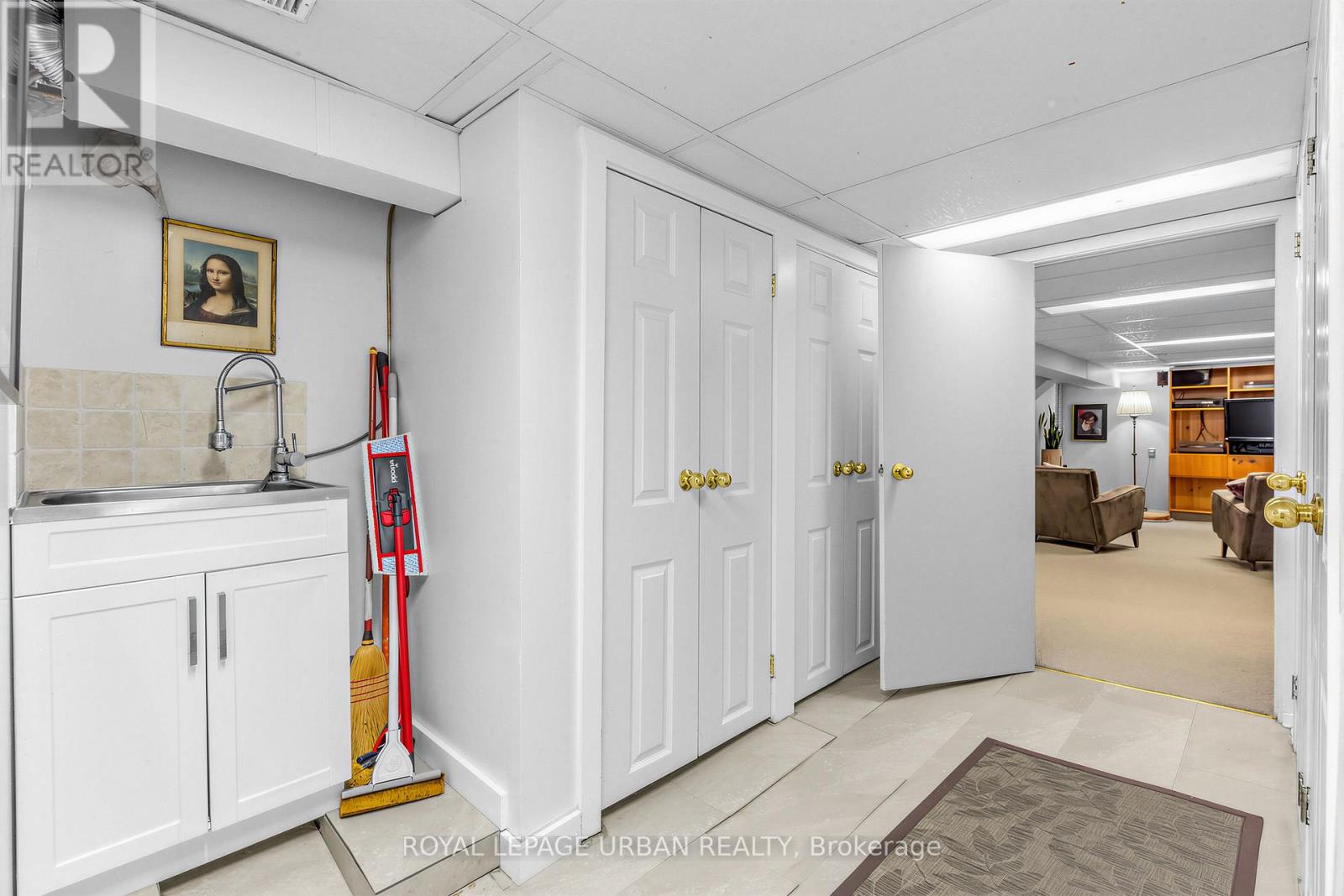 115 JACKMAN AVENUE - 29