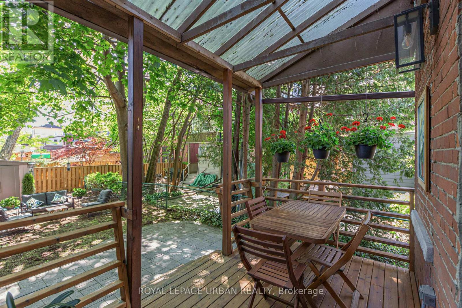 115 JACKMAN AVENUE - 30