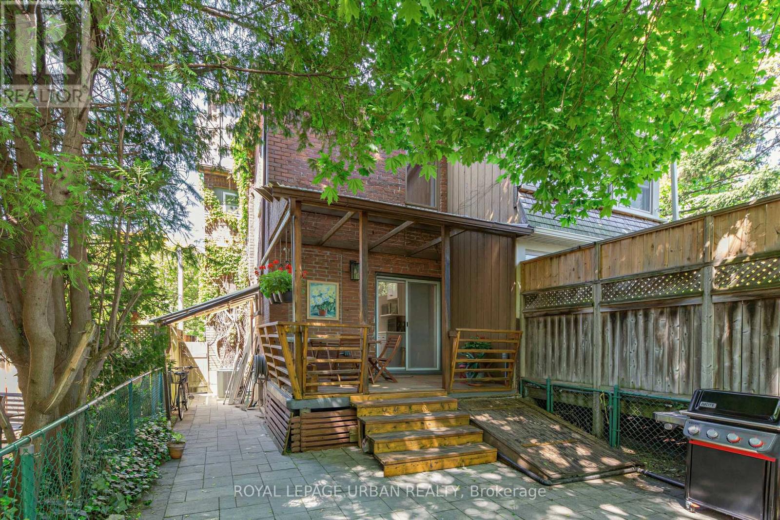 115 JACKMAN AVENUE - 32