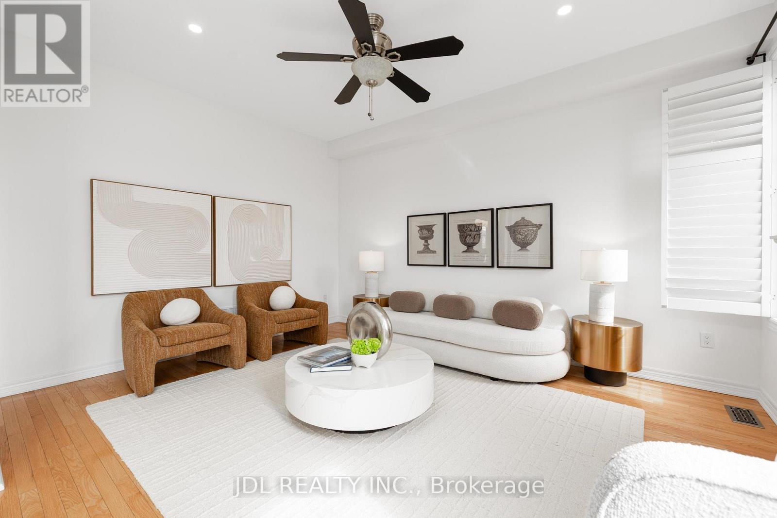 3 MANSARD DRIVE - 11