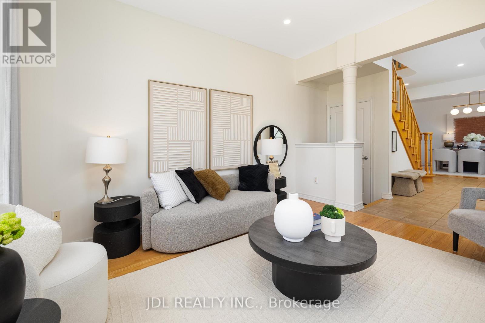 3 MANSARD DRIVE - 5