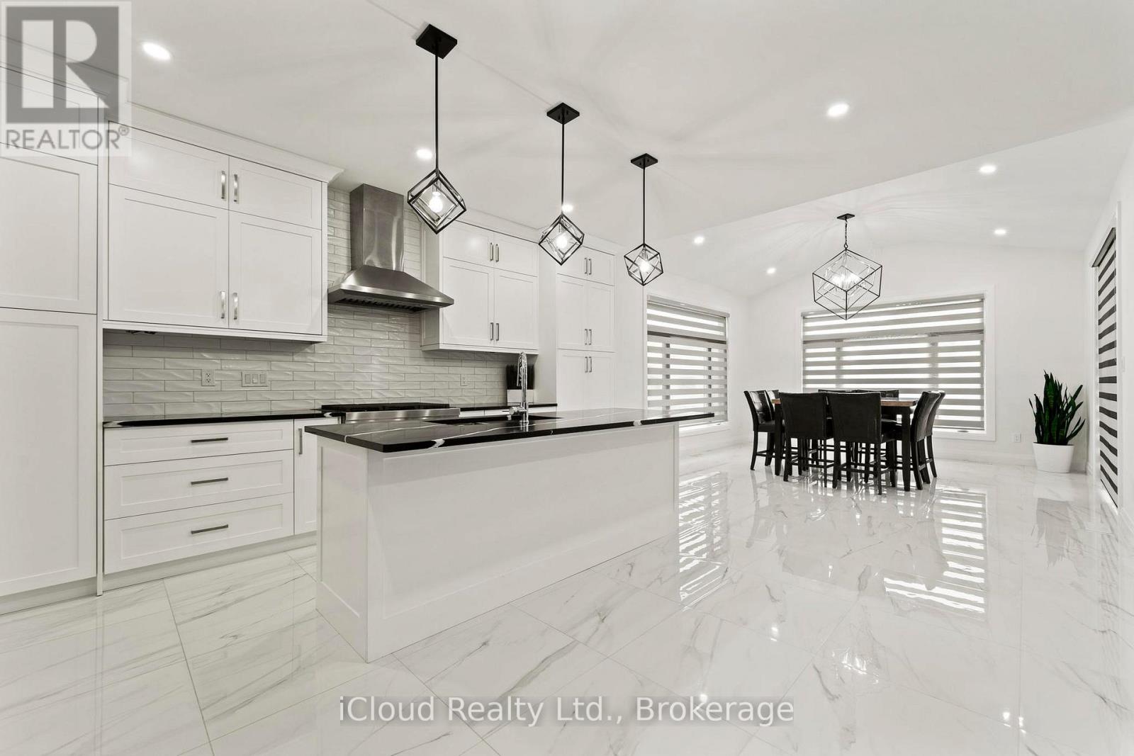 222 COWAN COURT - 11