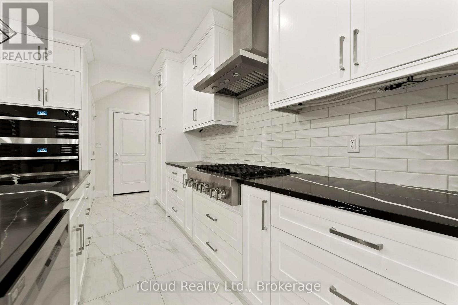 222 COWAN COURT - 14