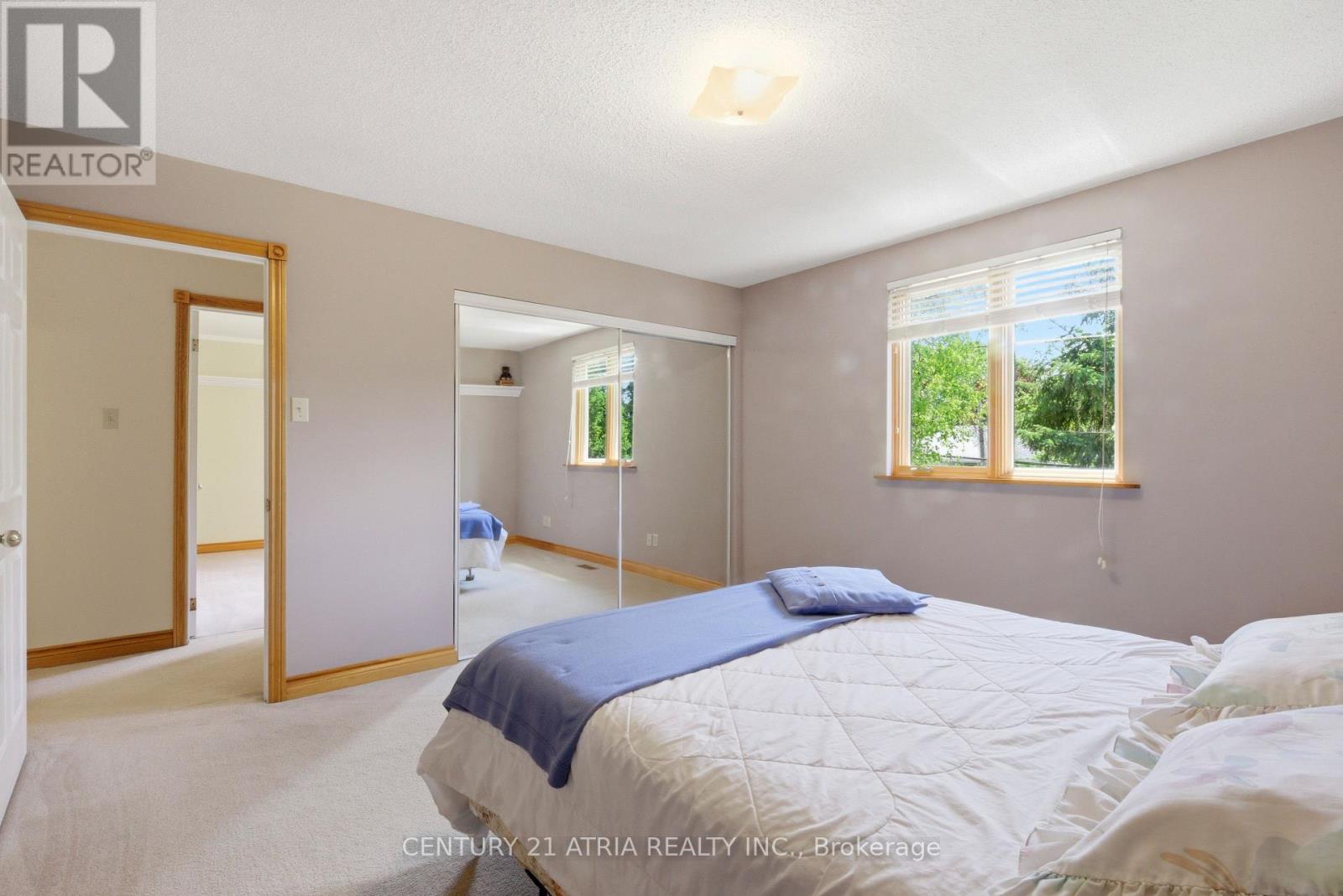 6 PENNY PLACE - 21