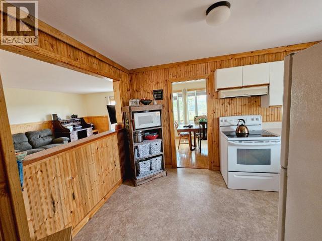 40 OGILVIE CRESCENT - 6