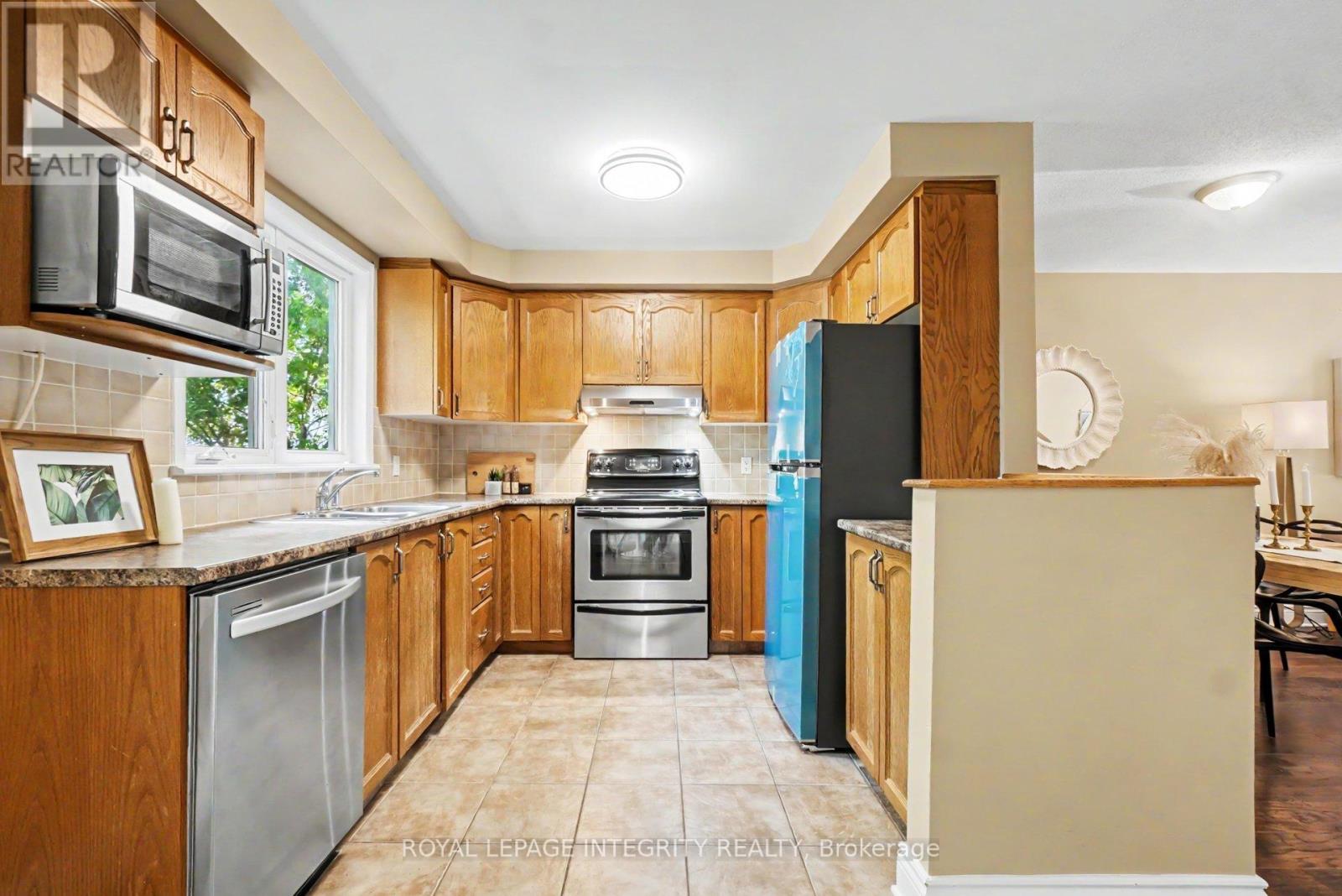 #128 1512 WALKLEY ROAD - 12