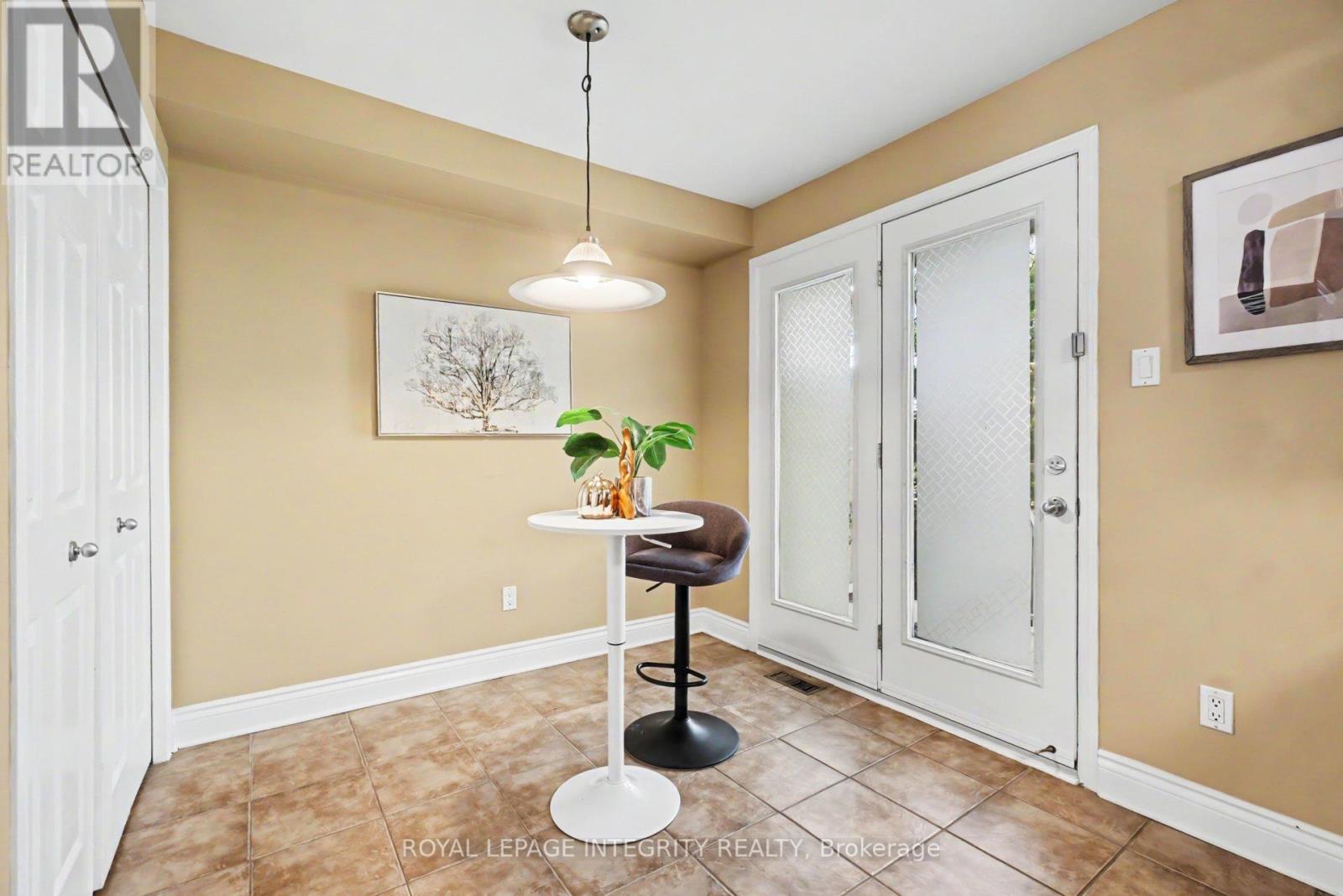 #128 1512 WALKLEY ROAD - 15