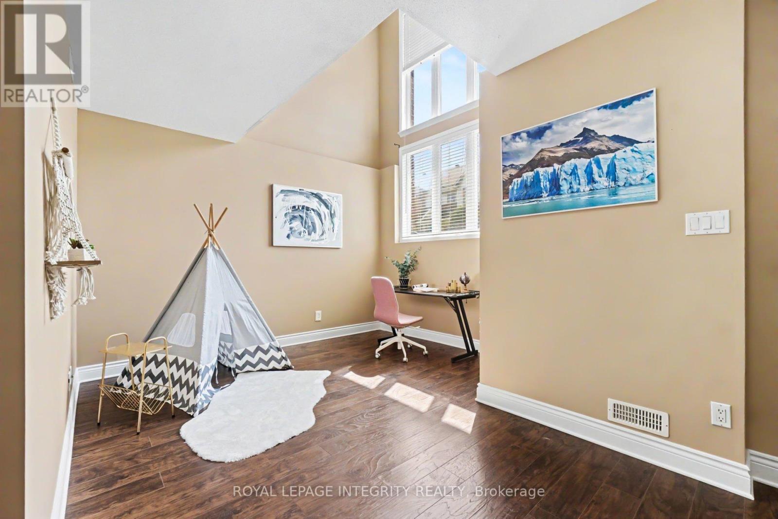 #128 1512 WALKLEY ROAD - 18