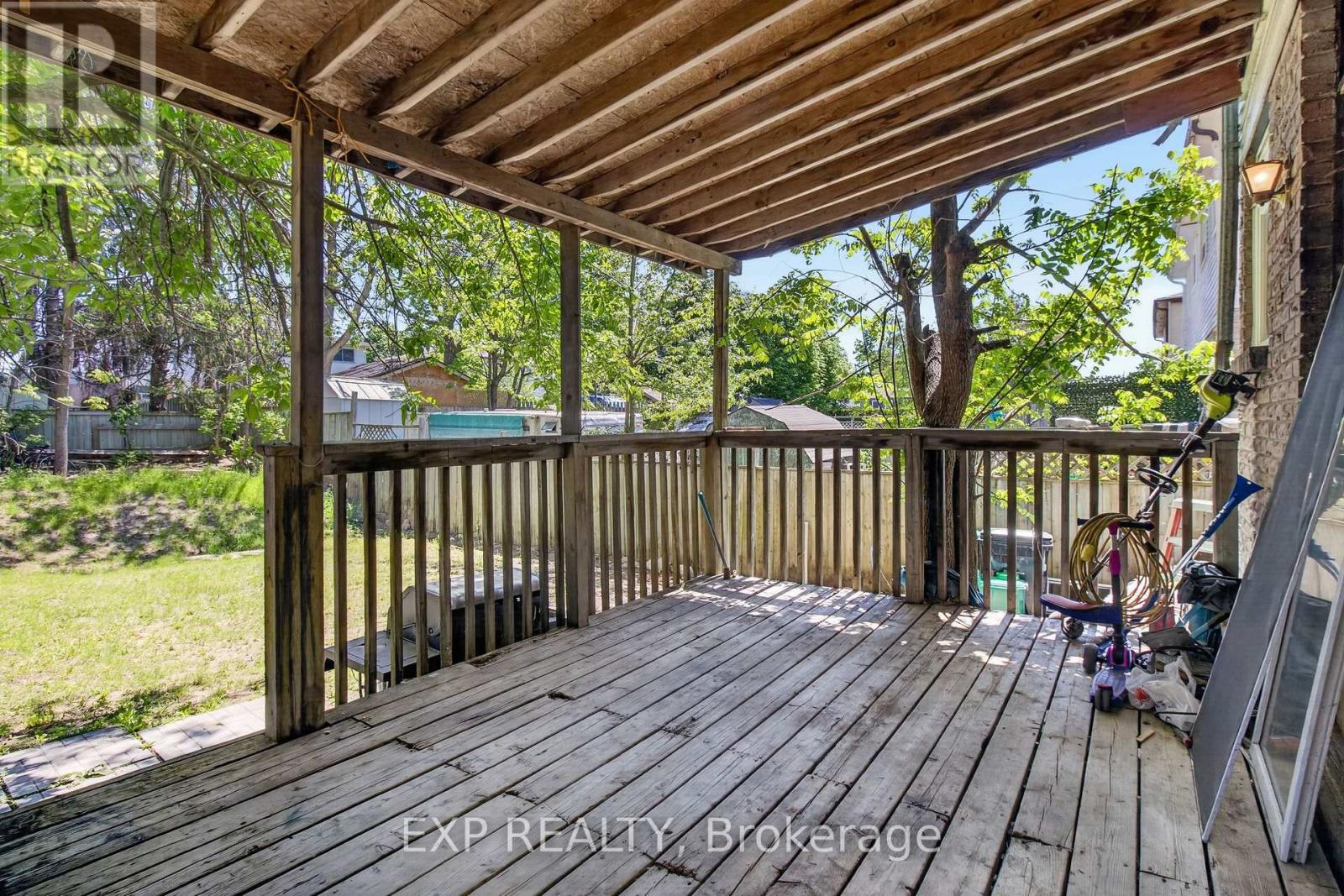 33 CARLTON ROAD - 19