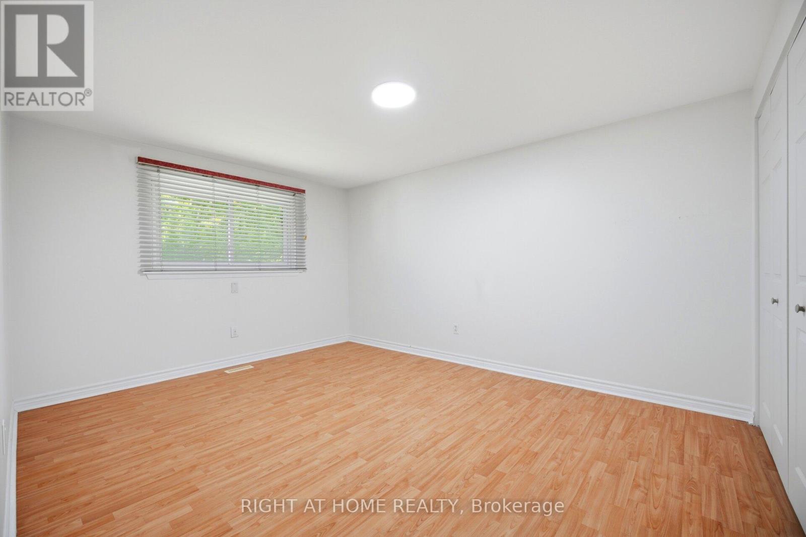 59 EDENBOROUGH DRIVE - 14