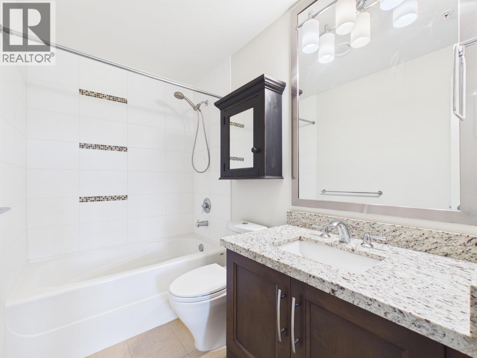 #302-5055 SPRINGS Boulevard, Tsawwassen