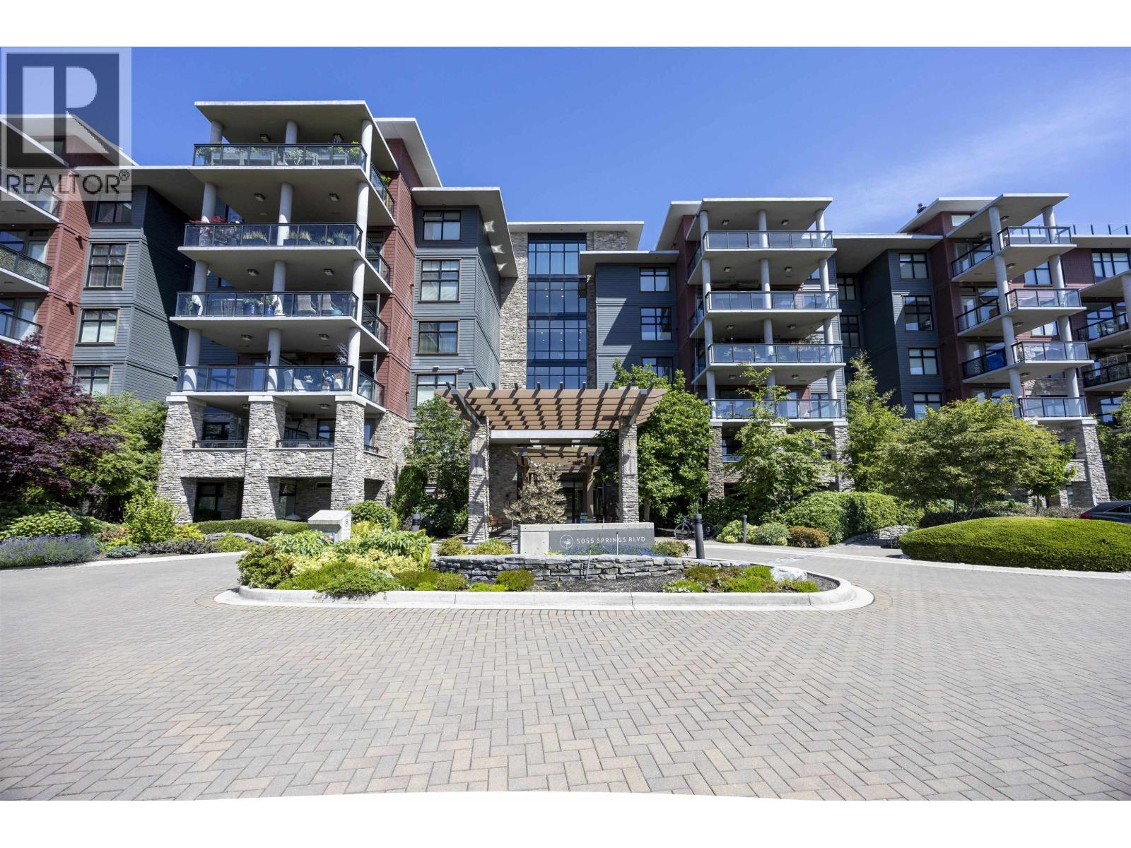 #302-5055 SPRINGS Boulevard, Tsawwassen