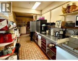 1009 Mayor Magrath Drive S, Lethbridge, AB T1K2P7 Photo 13