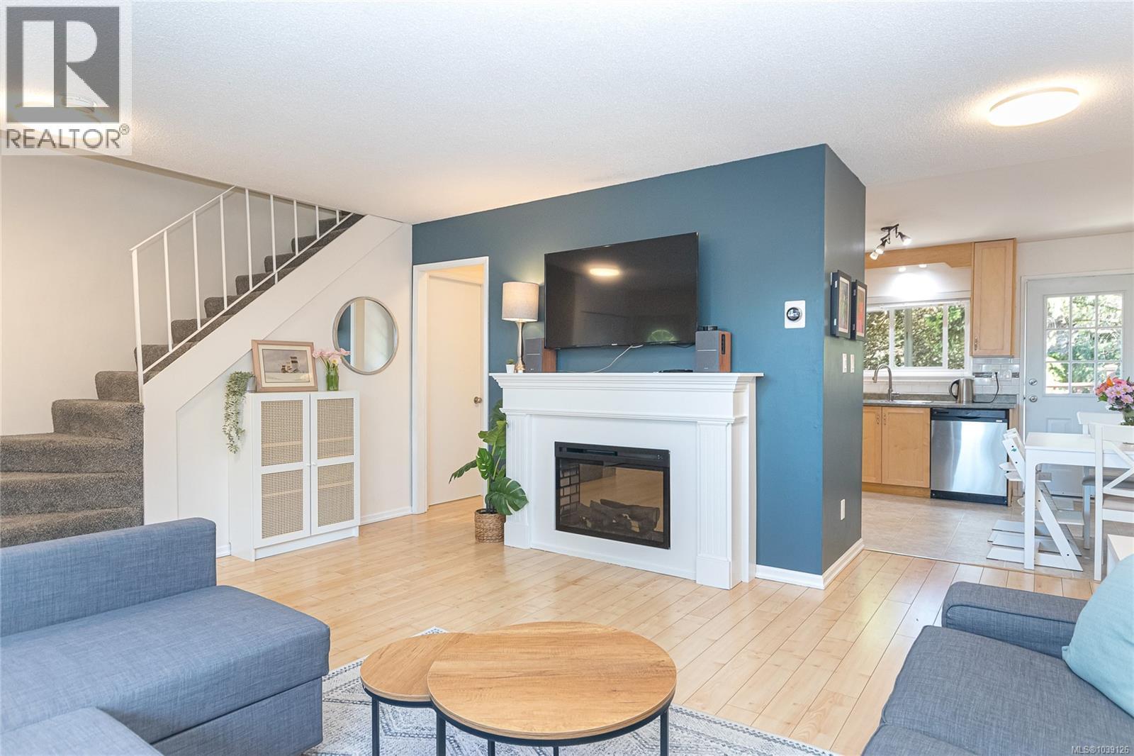 1022 Falmouth Rd - 10