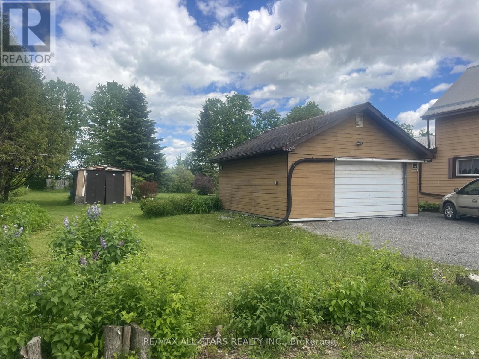 534 FENEL ROAD - 23