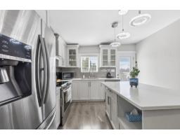 13035 98a Avenue, Surrey, BC V3T1C5 Photo 11