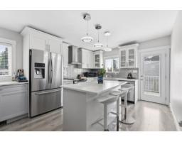 13035 98a Avenue, Surrey, BC V3T1C5 Photo 9