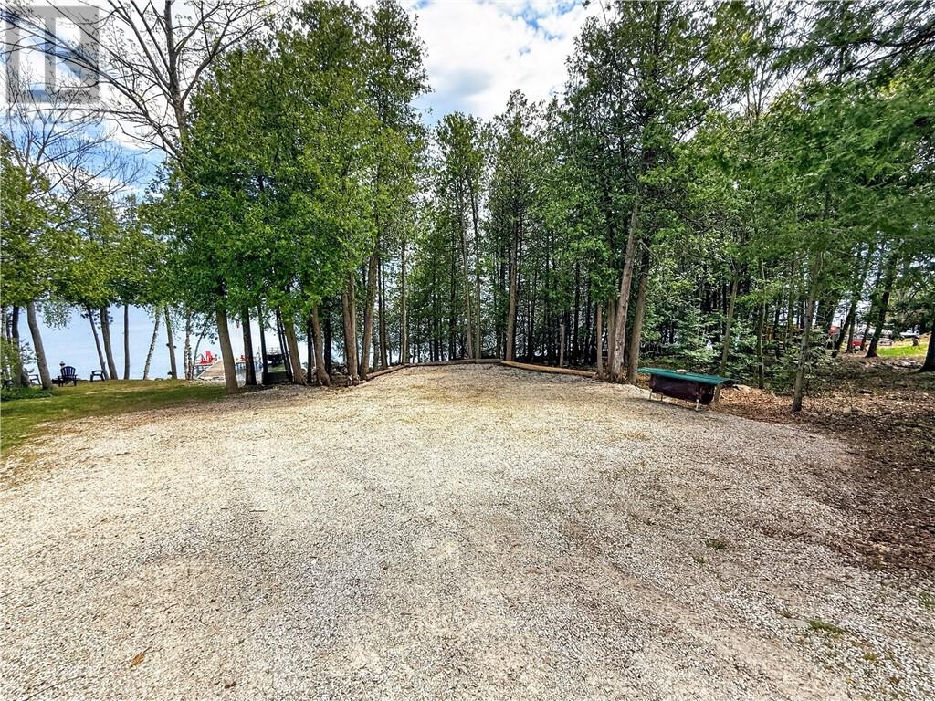 168 Fox Run Way