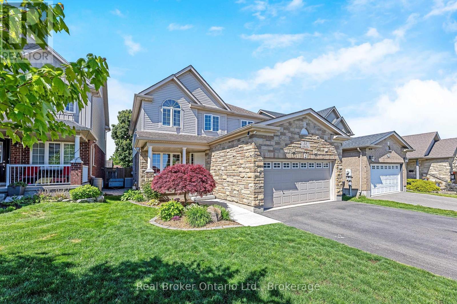 22 ATTO DRIVE - Image 2