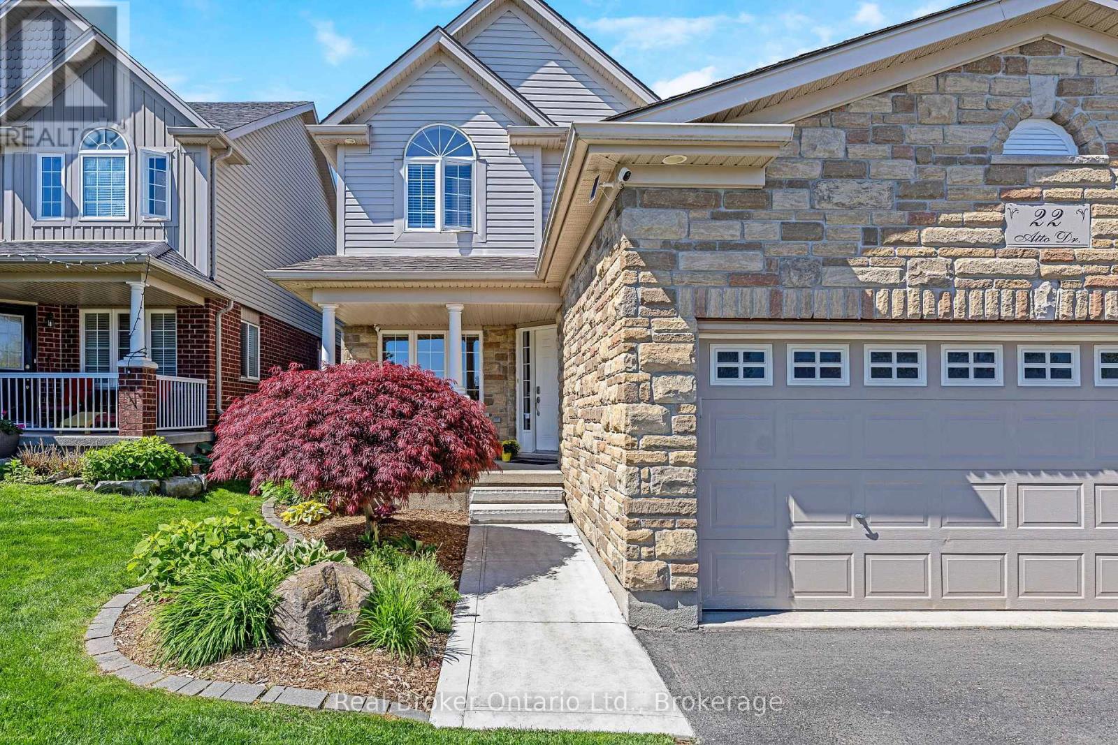 22 ATTO DRIVE - Image 3