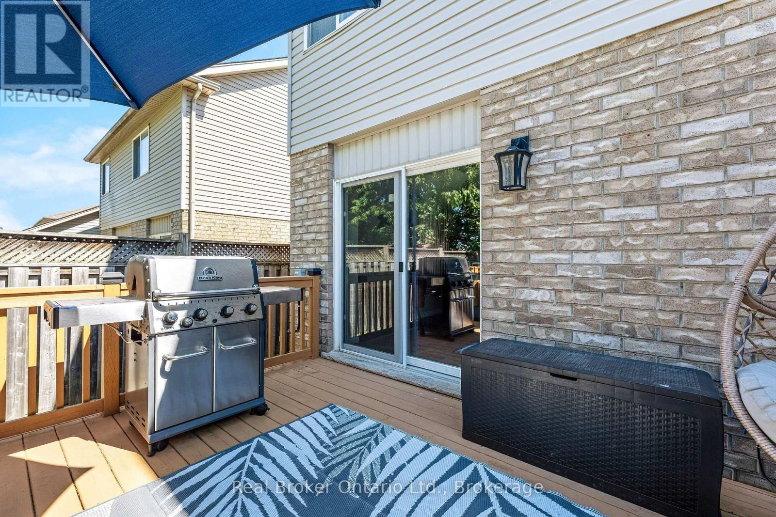 22 ATTO DRIVE - 32