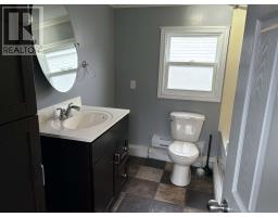 10 Park Place thumbnail 9