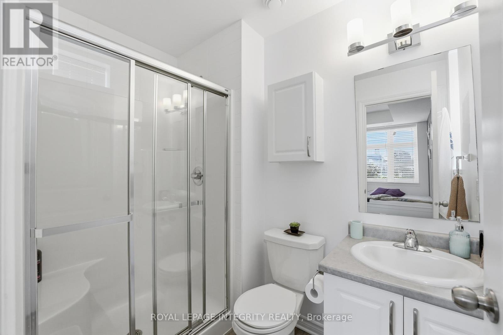2 Bed, 2 Bath House for Sale in Ottawa – F – 30 JAGUAR PVT PRIVATE, Ottawa – MLS# X13218864 - Image 20