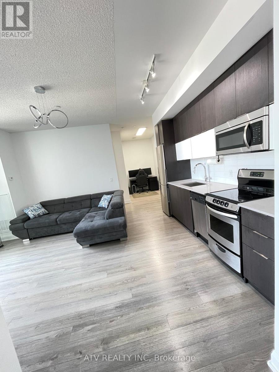 #309 56 ANNIE CRAIG DRIVE - 1