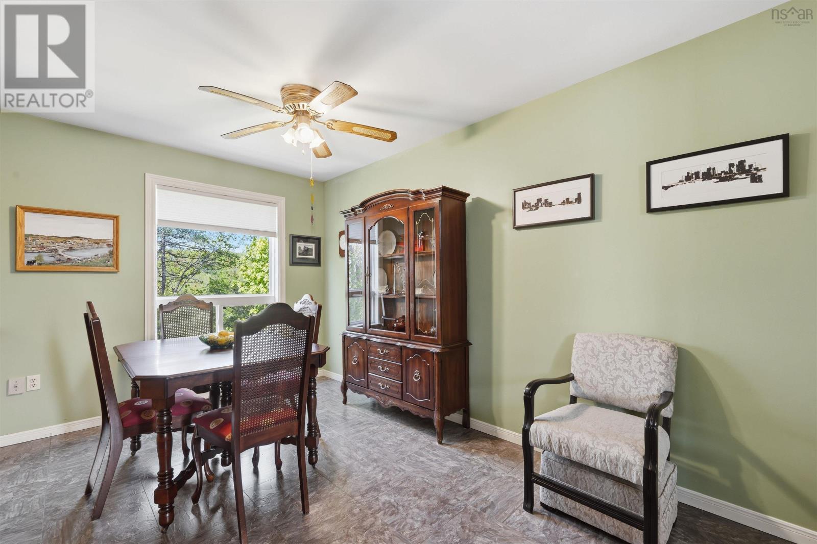 Property 34 of 51 of 438 Auburn Drive