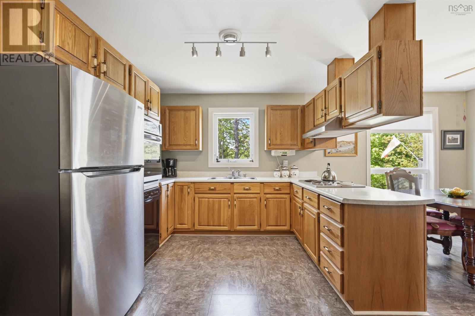 Property 37 of 51 of 438 Auburn Drive