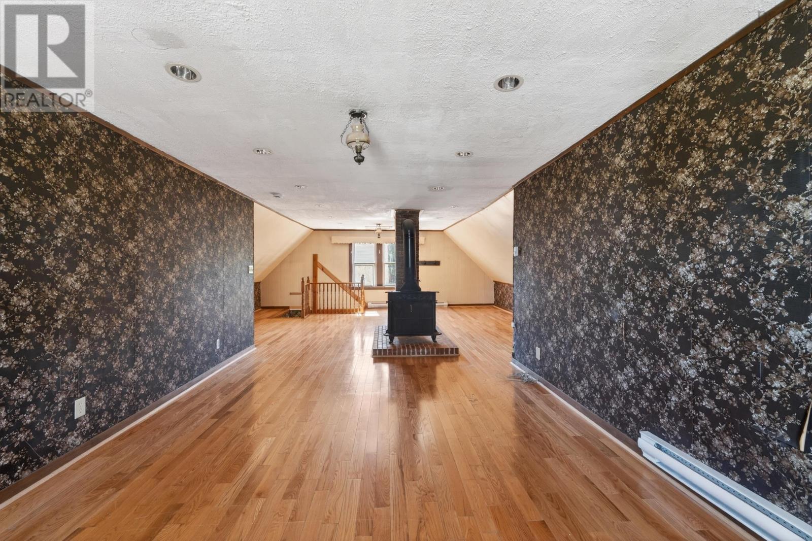 Property 44 of 44 of 22 Beacon Street
