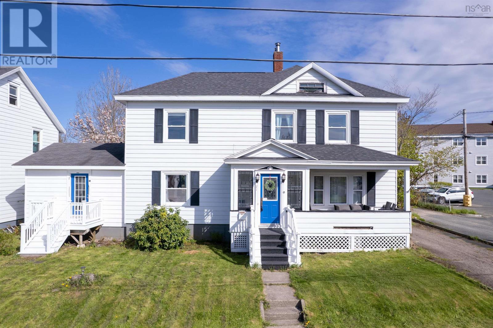 Property 27 of 42 of 71 Richardson Avenue