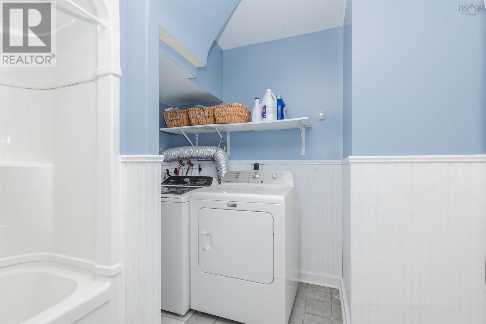71 Richardson Avenue - 31