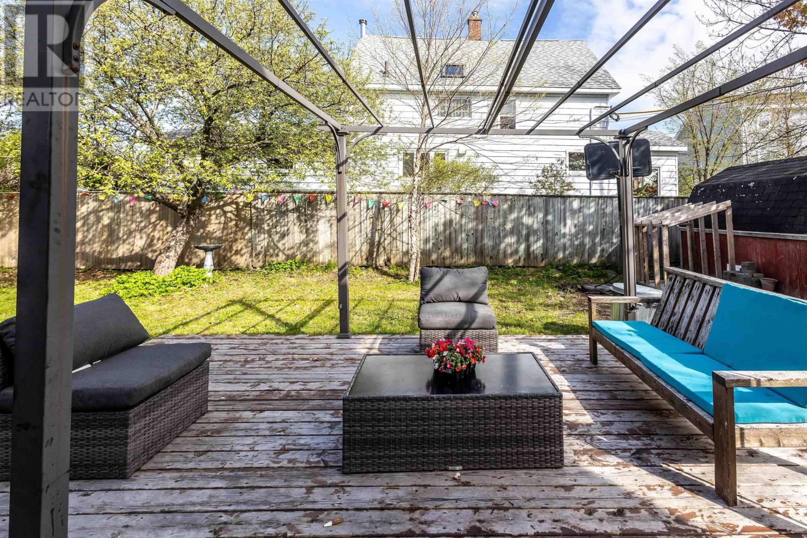71 Richardson Avenue - 7