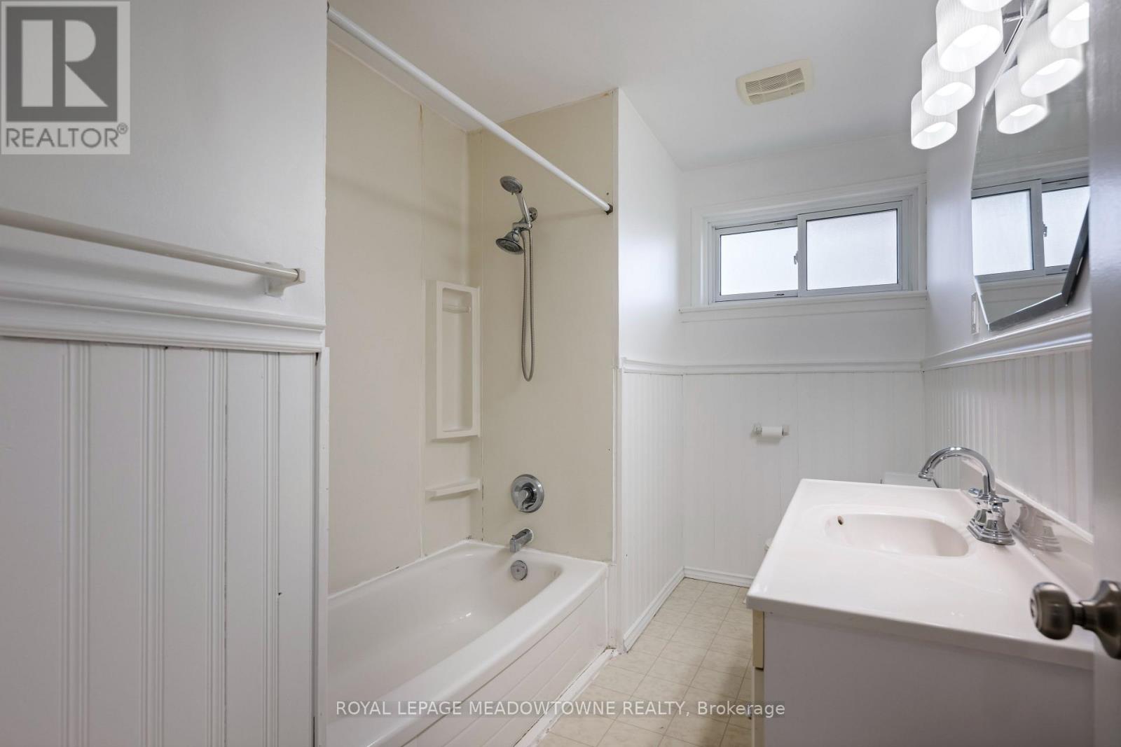 169 LONGFIELD ROAD - 27