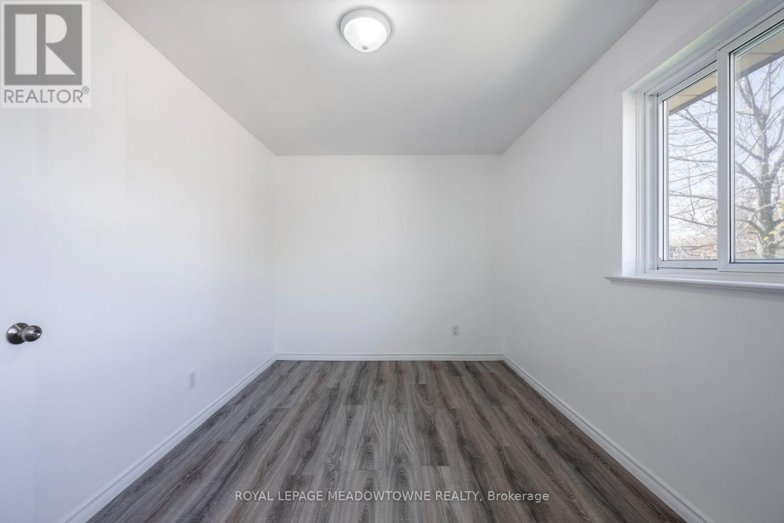 169 LONGFIELD ROAD - 32
