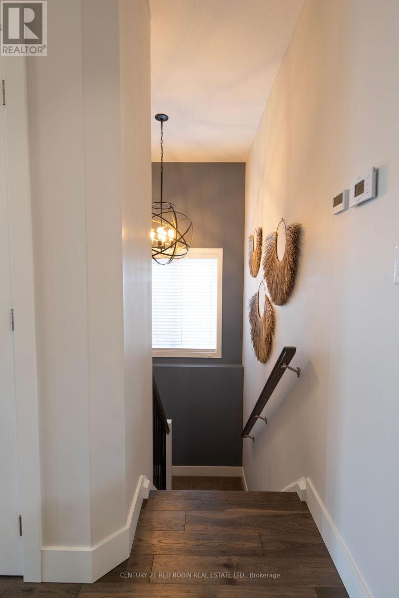 5 CONNOR AVENUE - 50