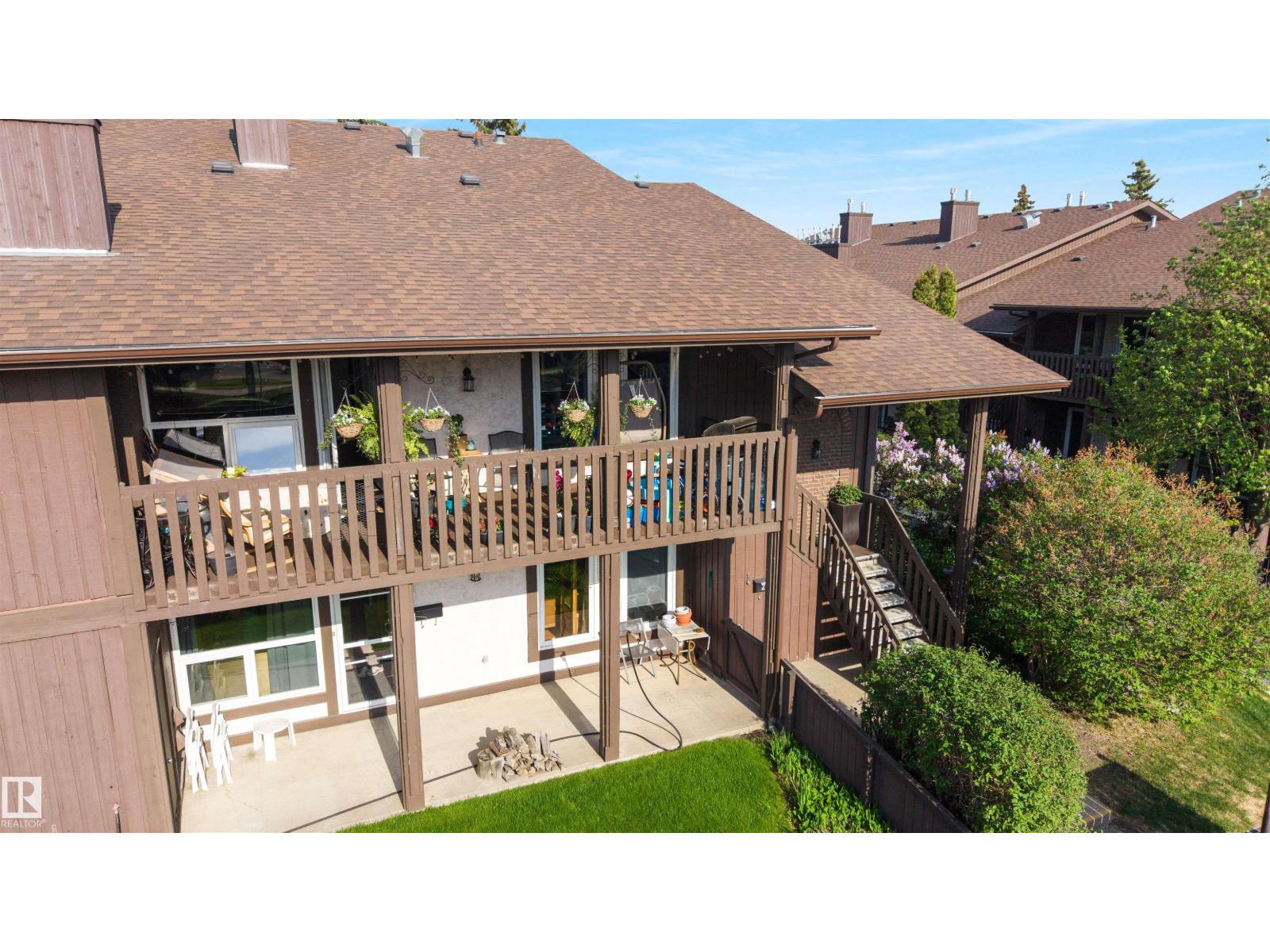 241 SURREY GARDENS GD NW
